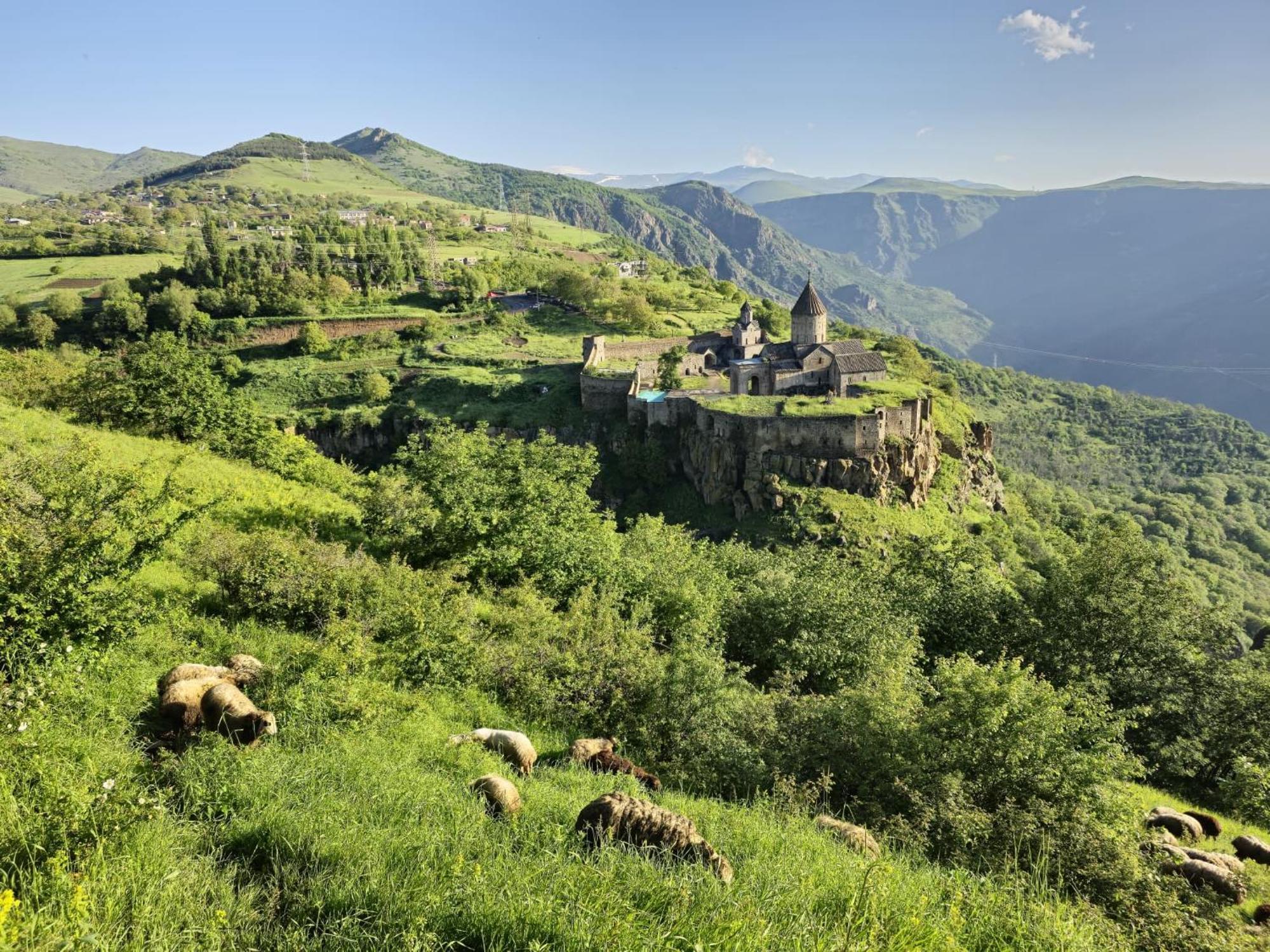 Zartonq Otel Tatev Dış mekan fotoğraf
